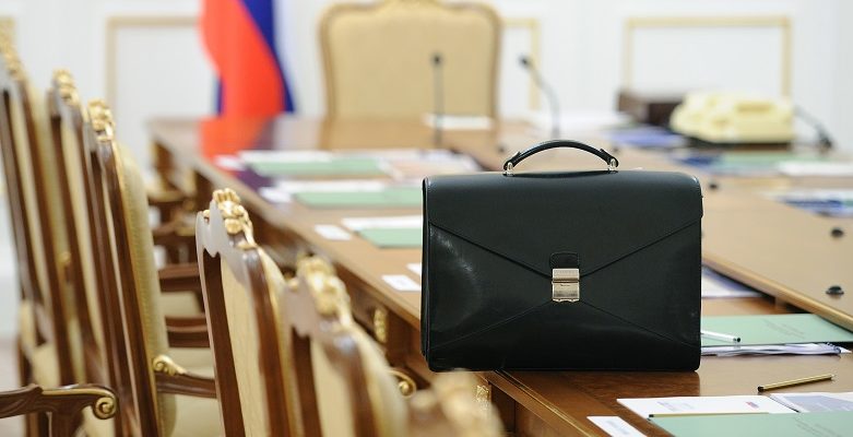 Условия, как устроиться, пройти тесты и собеседование